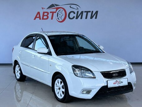 2010 Kia Rio II Рестайлинг, белый, 500000 рублей, вид 3