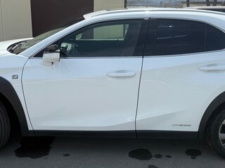 2020 Lexus UX 250h I, белый, 3700000 рублей, вид 5
