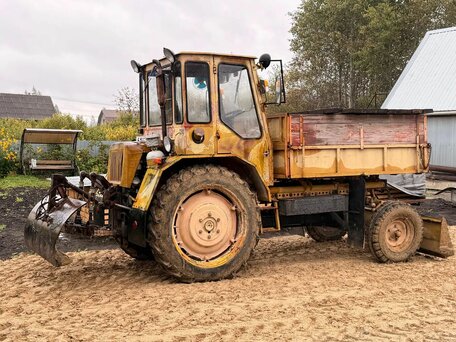 2005 ХТЗ Т-16, красный, 650000 рублей, вид 4