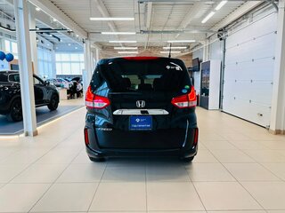 2019 Honda Freed II Рестайлинг, чёрный, 1749999 рублей, вид 5