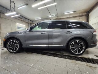 2020 Lincoln Aviator II, серый, 3890000 рублей, вид 3