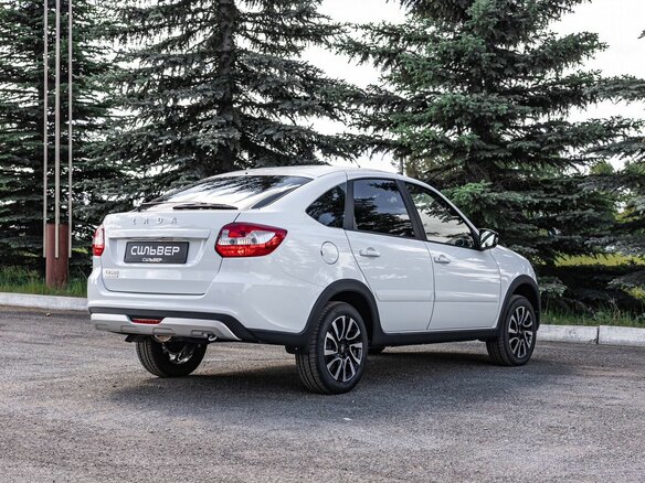 2026 Lada (ВАЗ) Granta Active Cross I Рестайлинг, белый - вид 2