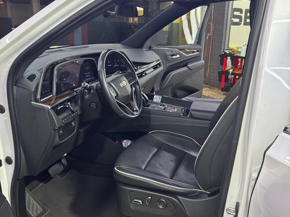 2021 Cadillac Escalade V, белый, 12000000 рублей - вид 11
