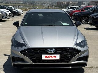 2020 Hyundai Sonata VIII (DN8), серебристый, 2250000 рублей, вид 1