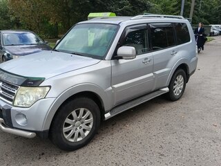 2008 Mitsubishi Pajero IV, серебристый, 1350000 рублей, вид 4