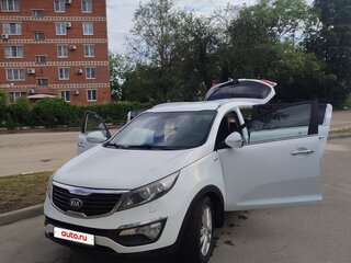 2013 Kia Sportage III, белый, 1350000 рублей, вид 1