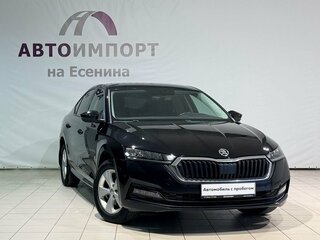2021 Skoda Octavia IV (A8), чёрный, 2340000 рублей, вид 3