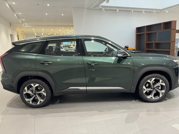 2026 Geely Atlas II, зелёный, 3449990 рублей - вид 9