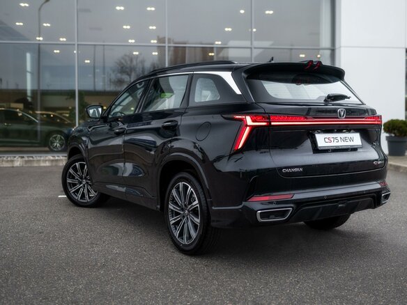 2025 Changan CS75 Plus IV, чёрный, 4339900 рублей - вид 5