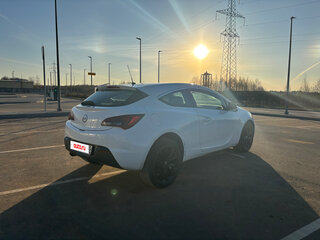 2012 Opel Astra GTC J Рестайлинг, белый, 750000 рублей, вид 5
