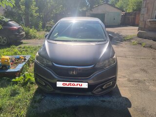 2019 Honda Fit III Рестайлинг, серый, 1100000 рублей, вид 2