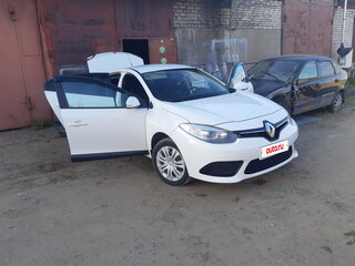 2013 Renault Fluence I Рестайлинг, белый, 690000 рублей, вид 3