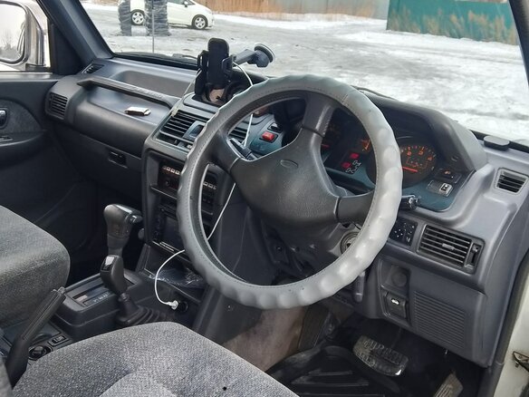 1994 Mitsubishi Pajero II, серый, 850000 рублей - вид 5