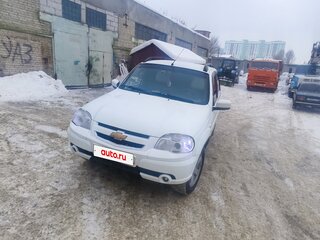 2015 Chevrolet Niva I Рестайлинг, белый, 720000 рублей, вид 1