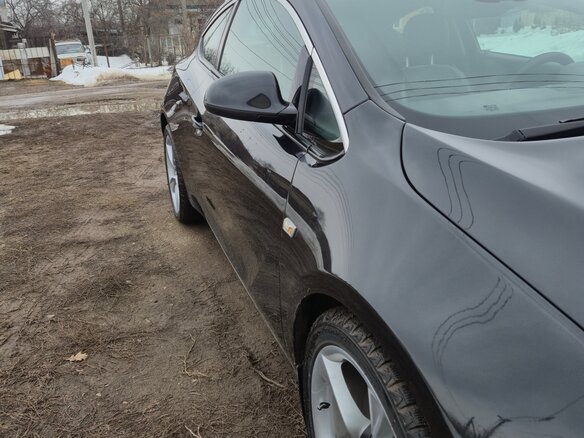 2012 Opel Astra GTC J Рестайлинг, чёрный, 1000050 рублей - вид 2