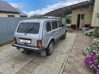 2015 Lada (ВАЗ) 2131 (4x4) 213105 I, серебристый, 500000 рублей, вид 4