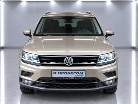 2018 Volkswagen Tiguan II, бежевый, 1905000 рублей, вид 2