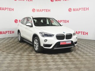 2019 BMW X1 20i xDrive II (F48), белый, 2177000 рублей, вид 3