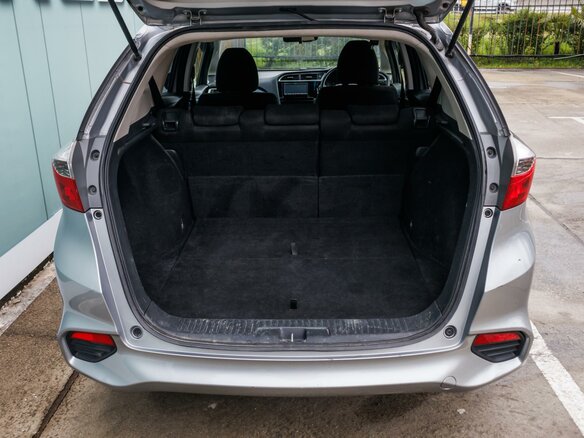 2017 Honda Shuttle II, серебристый - вид 18