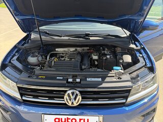 2020 Volkswagen Tiguan II, синий, 2770000 рублей, вид 3