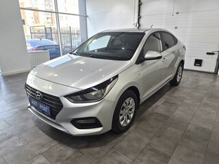 2017 Hyundai Solaris II, серебристый, 1069000 рублей, вид 1