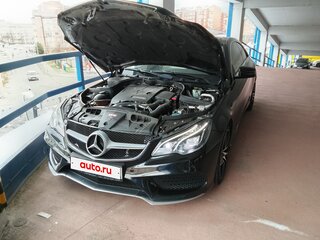 2014 Mercedes-Benz E-Класс 200 IV (W212, S212, C207) Рестайлинг, чёрный, 2100000 рублей, вид 1
