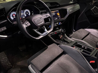 2022 Audi Q3 35 TFSI II (F3), белый, 2590000 рублей, вид 2