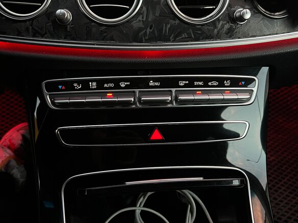 2018 Mercedes-Benz E-Класс 200 V (W213, S213, C238), чёрный, 2250000 рублей - вид 15