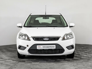 2010 Ford Focus II Рестайлинг, белый, 499000 рублей, вид 2