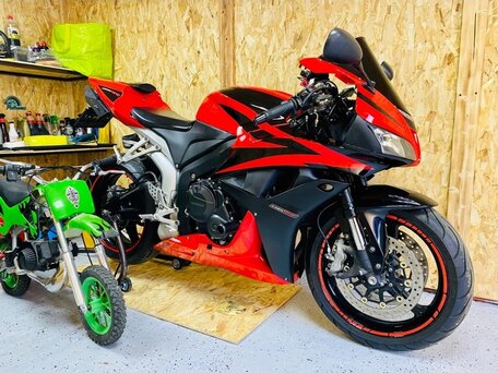 2007 Honda CBR 600RR, красный, 650000 рублей, вид 1