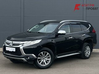 Mitsubishi Pajero Sport III
