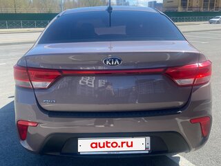 2018 Kia Rio IV, коричневый, 1300000 рублей, вид 4