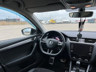 2017 Skoda Octavia III (A7) Рестайлинг, белый, 2150000 рублей, вид 4