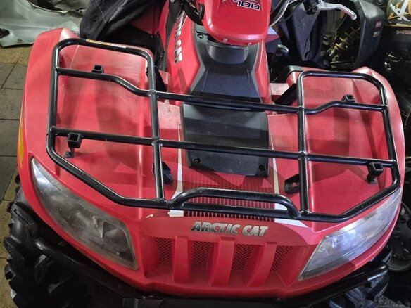 2010 Arctic Cat 700 Series, красный, 580000 рублей