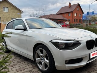 2013 BMW 1 серии 116i II (F20/F21), белый, 1100000 рублей, вид 1