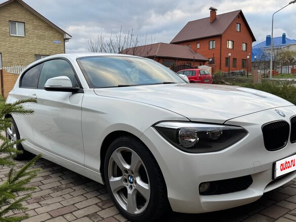 2013 BMW 1 серии 116i II (F20/F21), белый, 1100000 рублей