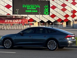 2022 Audi A7 45 TFSI II (4K), серый, 5800000 рублей, вид 5