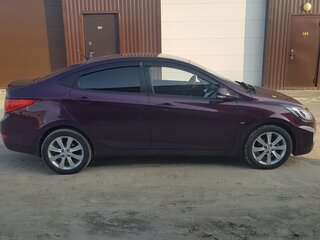 2012 Hyundai Solaris I, фиолетовый, 800000 рублей, вид 2