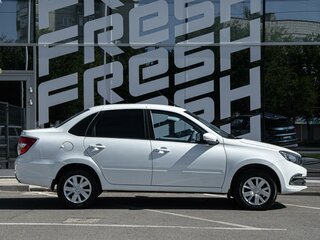 2023 Lada (ВАЗ) Granta I Рестайлинг, белый, 782500 рублей, вид 5