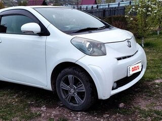 2009 Toyota iQ, белый, 530000 рублей, вид 2
