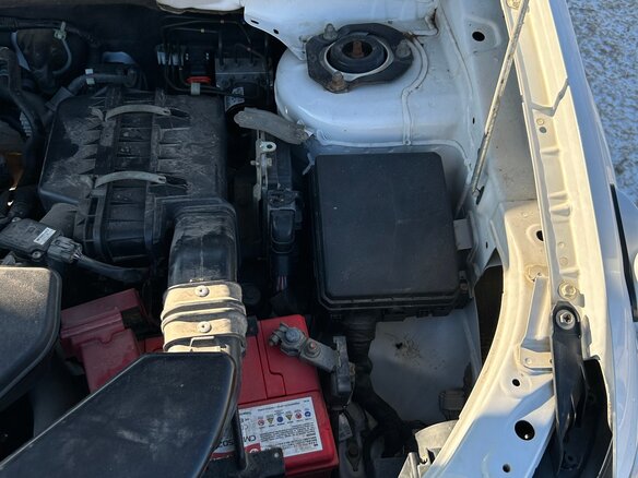 2012 Mitsubishi Outlander II Рестайлинг, белый, 1250000 рублей - вид 13