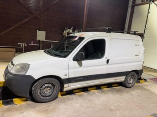 2011 Citroen Berlingo I Рестайлинг, белый, 160000 рублей, вид 4
