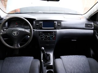 2004 Toyota Corolla IX (E120, E130), серебристый, 440000 рублей, вид 3