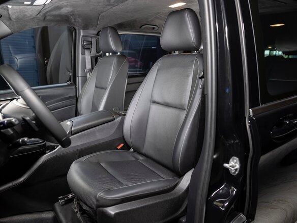 2023 Mercedes-Benz Vito 116 CDI L2 III (W447), чёрный, 9000000 рублей - вид 17