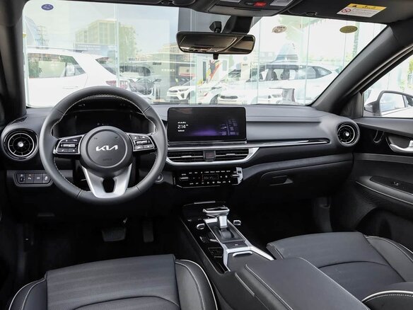 2026 Kia K3 II (China Market) Рестайлинг, белый - вид 16