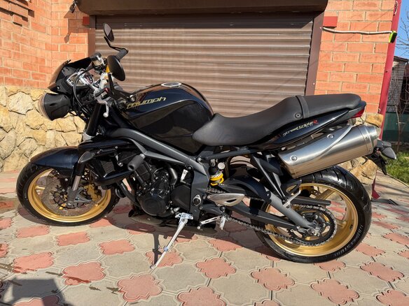 2012 Triumph Street Triple, чёрный, 499900 рублей - вид 3
