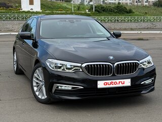 2019 BMW 5 серии 530i xDrive VII (G30/G31/G38), чёрный, 4120000 рублей, вид 3