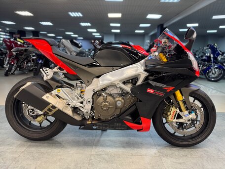 2010 Aprilia RSV4, чёрный, 1090000 рублей, вид 1