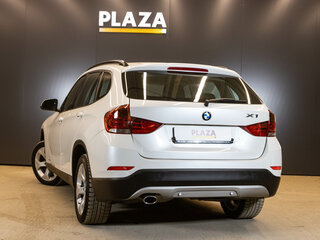 2013 BMW X1 20d I (E84) Рестайлинг, белый, 1369000 рублей, вид 3