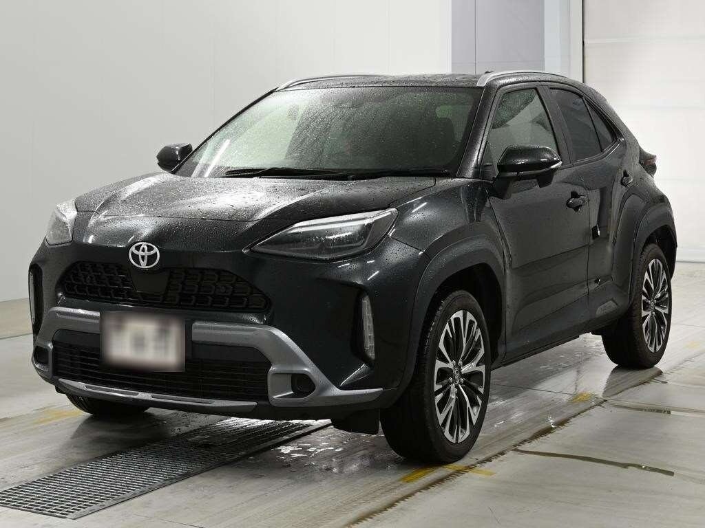 Открыть фотографии: Toyota Yaris Cross I